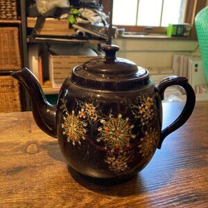 Rare vintage PBB English teapot